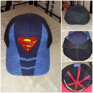 Superman flexback hat adults